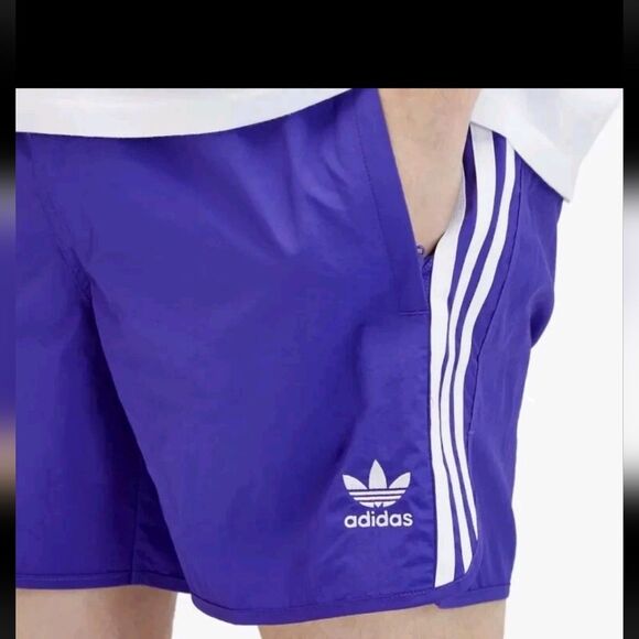 1251 NWT Men Adidas Adicolor Classics Sprinter Shorts Energy Ink - Picture 2 of 4